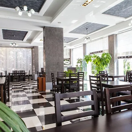 Residenca President 4* Sarandë