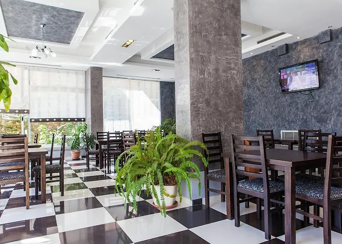 Residenca President Hotel 4*