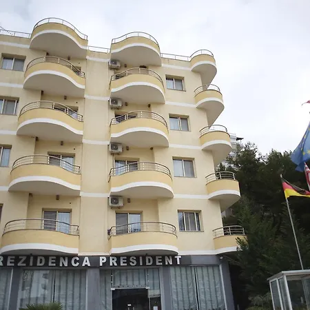 Ξενοδοχείο Residenca President 4*