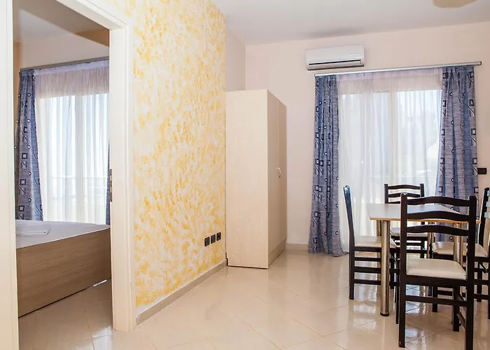 Residenca President Hotell 4*